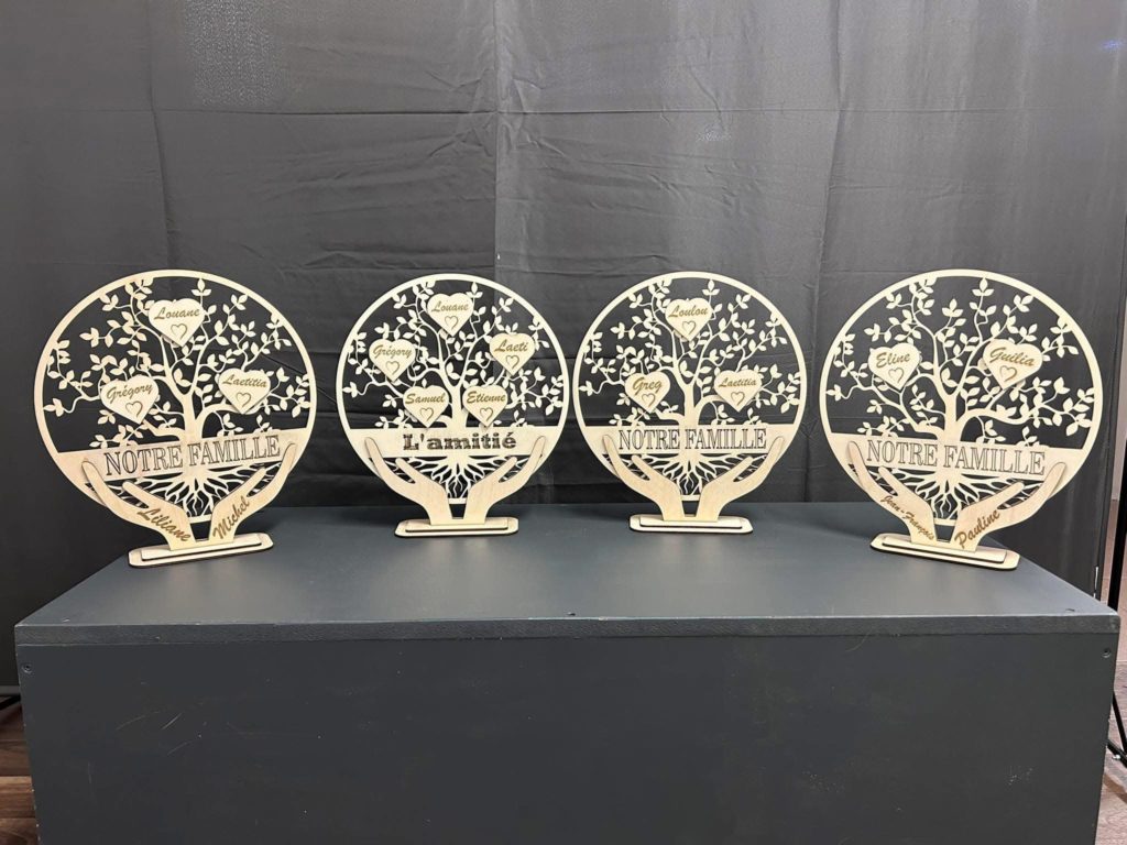 gravure sur bois , verre. toucom seraing